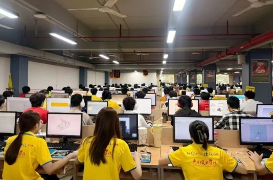孩子大学毕业没方向，父母真正该担心的是什么？