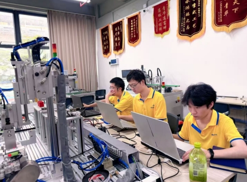 从辽宁千里赴东莞，机械设计成功就业