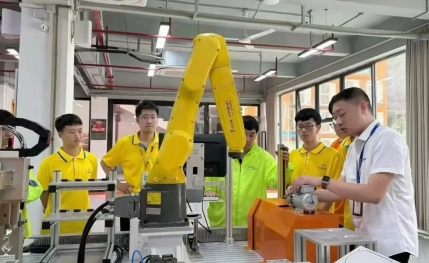 技能培训｜拒绝纸上谈兵！PLC自动化实战实训，零基础也能硬核入行