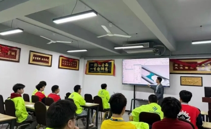 万千学员真实口碑，见证零基础逆袭实力